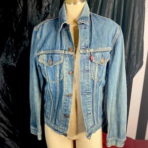 Levi’s Original Trucker Denim Jacket
